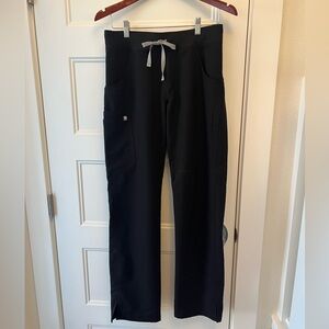 Women’s Figs scrubs pants wide leg Small Tall